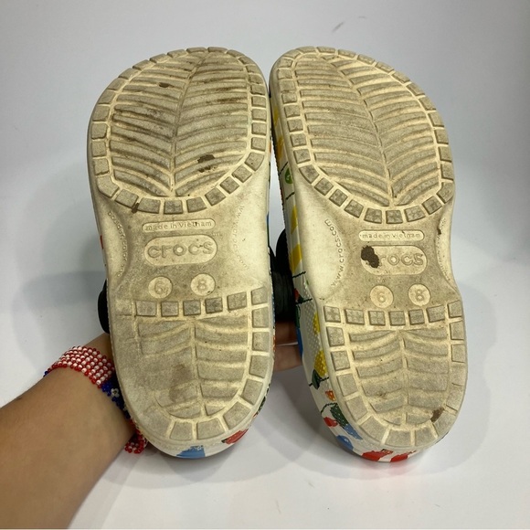 Crocs Christmas lights clogs with holiday gibbets unisex sizing - Picture 5 of 6